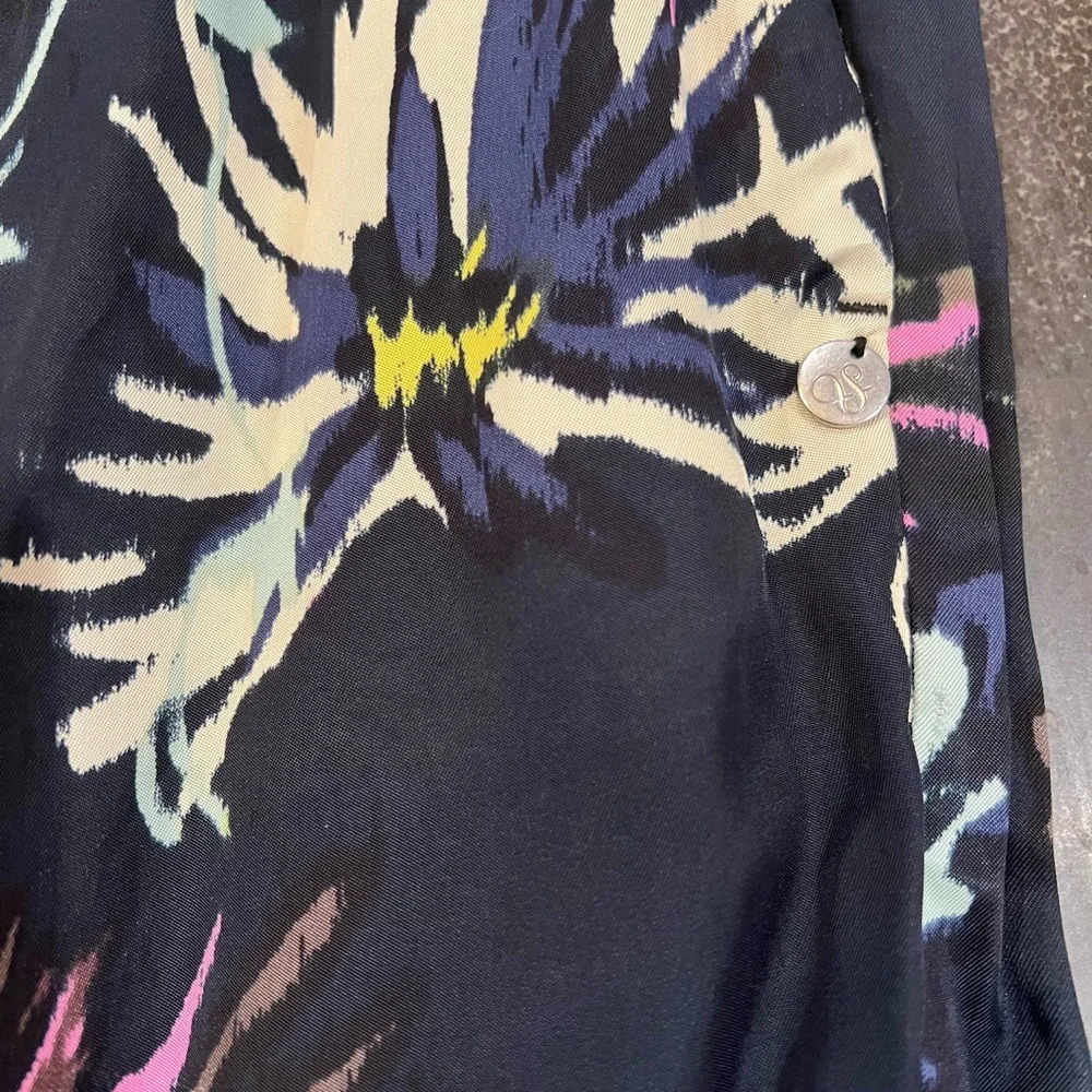 The Gia mid-rise wide-leg printed XS 32 stretch waist - Picture 9 of 16